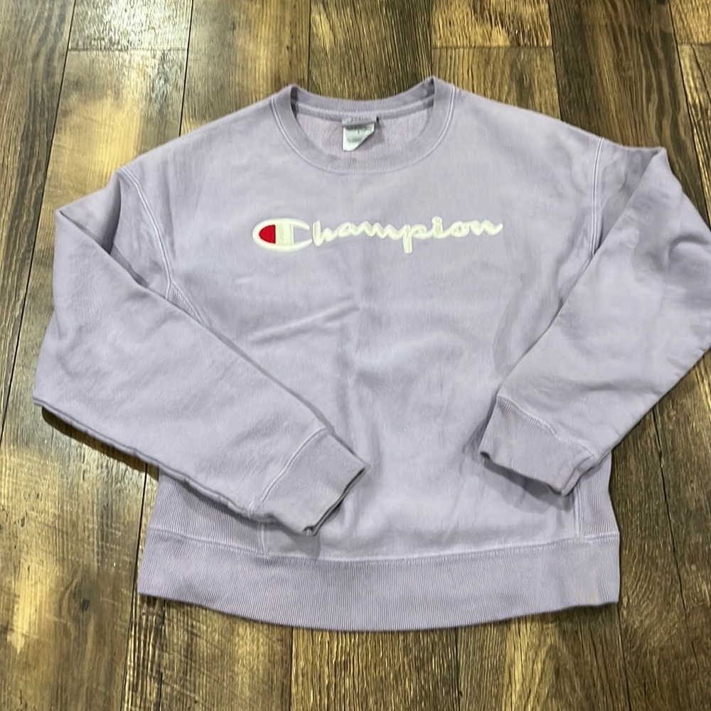 Women’s Champion crop sweat shirt